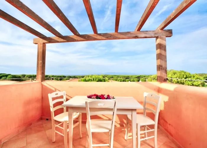 Isa-residence With Swimming-pool In Vignola Mare, With Air Conditioning And Private Outdoor Area Vignola Mare