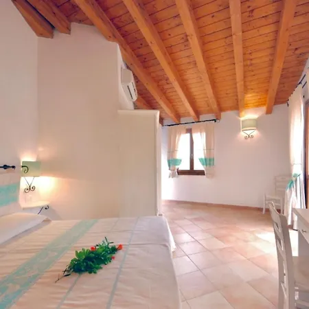 Isa-residence With Swimming-pool In Vignola Mare, With Air Conditioning And Private Outdoor Area Aparthotel