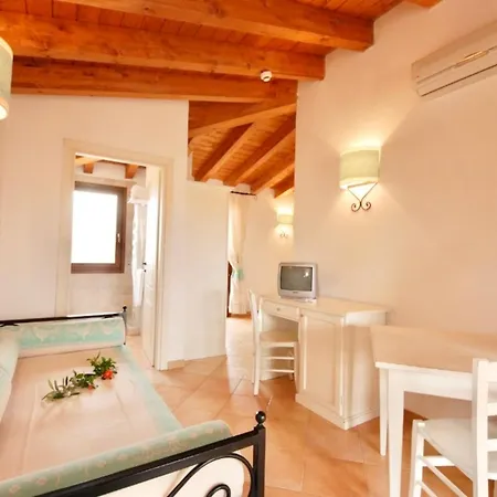 Aparthotel Isa-residence With Swimming-pool In Vignola Mare, With Air Conditioning And Private Outdoor Area