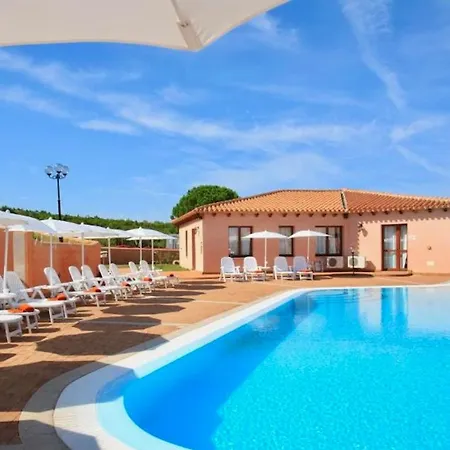 Isa-residence With Swimming-pool In Vignola Mare, With Air Conditioning And Private Outdoor Area * Vignola Mare